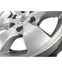 Roda Original Aro 16 Hilux 2009 A 2015 Detalhe Na Borda