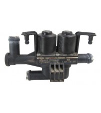 Válvula Das Mangueiras Ar Quente Bmw 750i 2009 Cód. 9119164