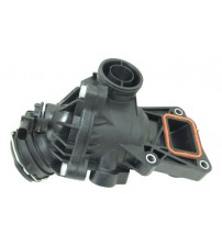 Carcaça C/ Válvula Termostática Mercedes Glc43 3.0 V6 17/19