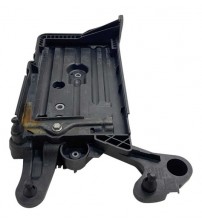 Suporte Bandeja Da Bateria Golf Tsi 2014 2015 C/ Detalhe